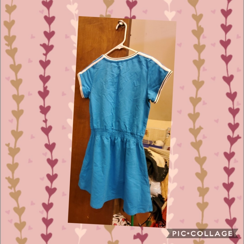 Girls dress